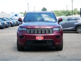 Used 2017 Jeep Grand Cherokee Altitude image 2
