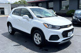 Used 2019 Chevrolet Trax LT w/ LT Convenience Package image 2
