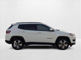 Used 2018 Jeep Compass Latitude w/ Popular Equipment Group image 4