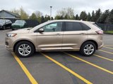 Used 2020 Ford Edge SEL w/ Convenience Package image 3