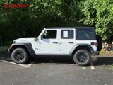 Used 2023 Jeep Wrangler Unlimited image 2