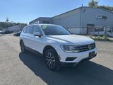 Used 2019 Volkswagen Tiguan SE w/ Panoramic Sunroof Package image 3