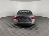 Used 2019 Nissan Altima 2.5 SV image 4