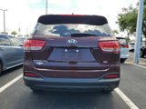 Used 2017 Kia Sorento LX w/ LX Convenience Package image 5