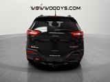 Used 2015 Jeep Cherokee Trailhawk image 4
