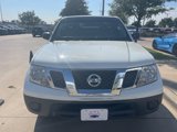 Used 2019 Nissan Frontier S image 2