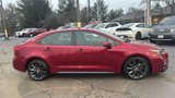 Used 2023 Toyota Corolla SE image 3