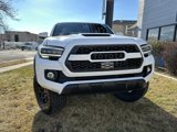 Used 2021 Toyota Tacoma TRD Off-Road image 3