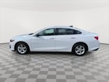 Used 2022 Chevrolet Malibu LS image 4