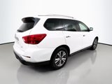 Used 2020 Nissan Pathfinder SV image 4