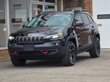 Used 2019 Jeep Cherokee Trailhawk image 5
