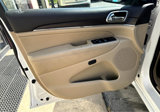 Used 2015 Jeep Grand Cherokee Overland w/ Advanced Technology Group image 6