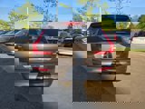 Used 2022 Volvo XC60 B5 Momentum image 6