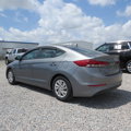 Used 2017 Hyundai Elantra SE image 5