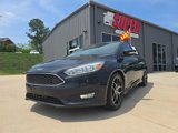Used 2015 Ford Focus SE w/ SE Sport Package image 2