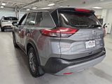 Used 2022 Nissan Rogue S image 4