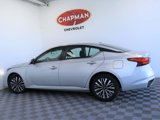 Used 2023 Nissan Altima 2.5 SV image 3