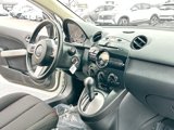 Used 2011 MAZDA MAZDA2 Touring image 5