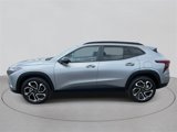 Used 2024 Chevrolet Trax RS w/ Sunroof Package image 2