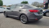 Used 2013 Acura ILX w/ Premium Package image 2