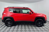 Used 2016 Jeep Renegade Latitude image 3