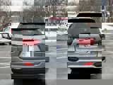 Used 2020 Kia Sorento LX image 3