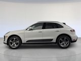 Certified 2024 Porsche Macan image 2