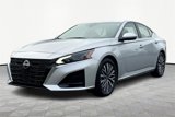 Used 2023 Nissan Altima 2.5 SV image 3