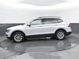 Used 2018 Volkswagen Tiguan SE w/ Panoramic Sunroof Package image 5