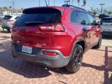 Used 2017 Jeep Cherokee Sport image 4