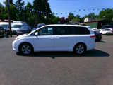 Used 2012 Toyota Sienna LE image 4