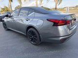 Used 2022 Nissan Altima 2.5 SV image 4