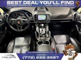 Used 2017 Porsche Cayenne S image 3