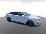 Used 2024 Kia Forte LXS image 2