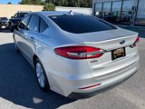 Used 2019 Ford Fusion SE image 4