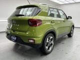 Used 2024 Hyundai Venue SEL image 4
