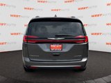 Used 2022 Chrysler Pacifica Limited image 4
