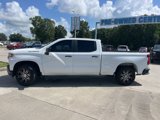 Used 2019 Chevrolet Silverado 1500 W/T w/ Trailering Package image 3