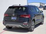 New 2024 Volkswagen Taos SE image 4