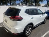 Used 2019 Nissan Rogue SV image 5