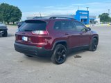Used 2019 Jeep Cherokee Latitude Plus image 3