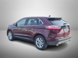 Used 2022 Ford Edge Titanium image 3