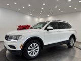 Used 2018 Volkswagen Tiguan SE w/ Panoramic Sunroof Package image 3