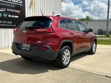 Used 2015 Jeep Cherokee Latitude w/ Cold Weather Group image 4