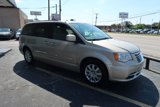 Used 2015 Chrysler Town & Country Touring w/ Driver Convenience Group image 2