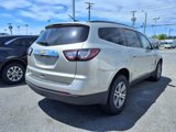 Used 2017 Chevrolet Traverse LT image 3