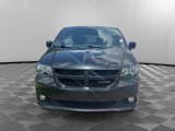Used 2019 Dodge Grand Caravan SE image 3