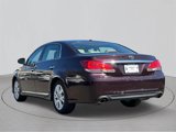 Used 2011 Toyota Avalon Limited image 3