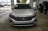 Used 2021 Volkswagen Passat 2.0T SE image 2