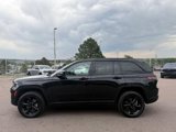 Used 2023 Jeep Grand Cherokee Altitude image 4
